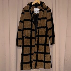 NVLT Teddy Coat